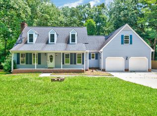 1433 Andersonwood Dr, Fuquay Varina, NC 27526