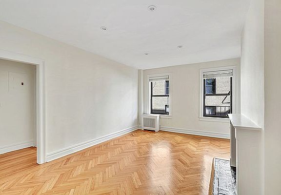 3rd image of 1160 5th Ave APT 311