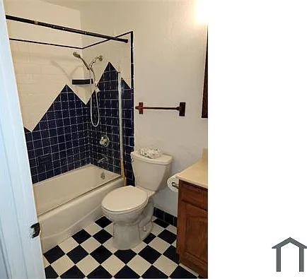 7924 Rockhurst Way — Photo 2