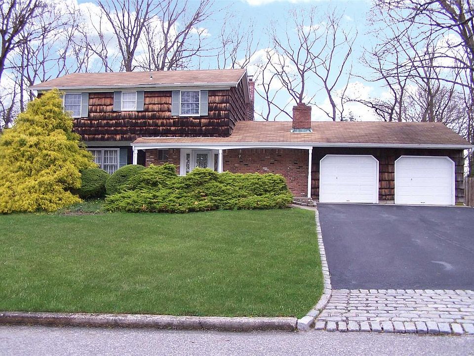 1st image of 24 Rockhall Ln