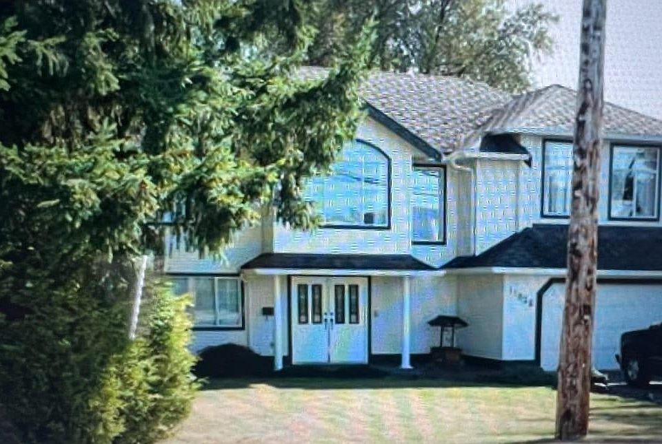 1st image of 11936 236th St
