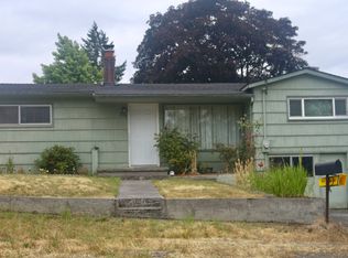 335 S 7th St, Saint Helens, OR 97051