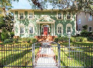 406 S Royal Poinciana Dr, Tampa, FL 33609