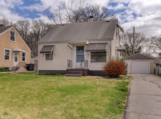 1711 S 54th St, Omaha, NE 68106