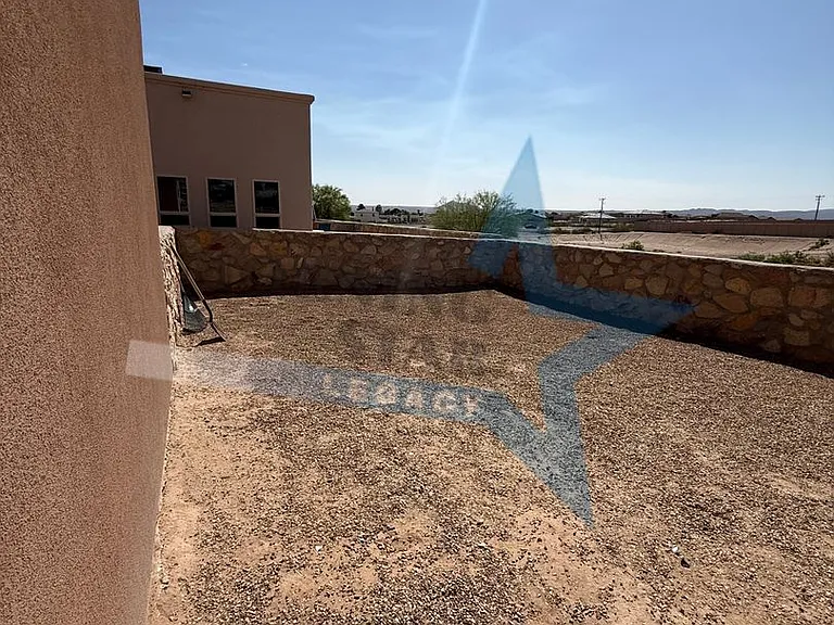 3381 Valverde Loop — Photo 33