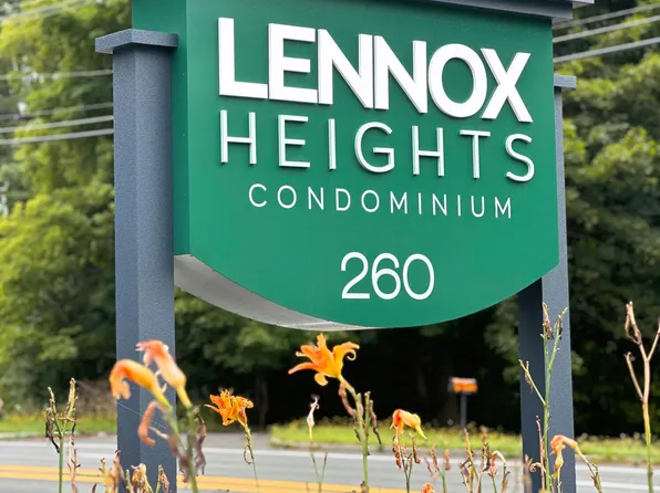 260 Pittsfield Rd Unit B01, Lenox, MA 01240