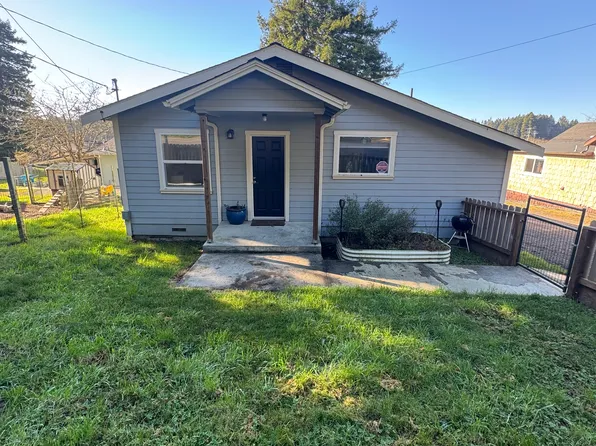 7325 Myrtle Ave, Eureka, CA 95503