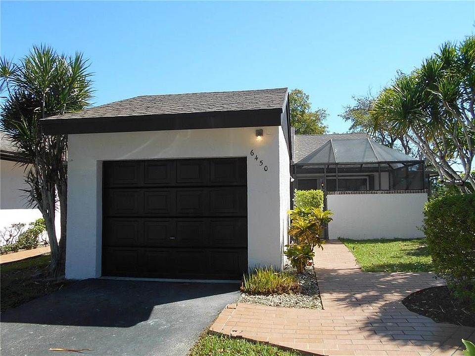 1st image of 6450 Pinehurst Circle #6450