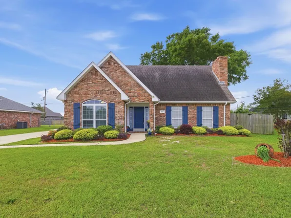 40 Mulberry Rd, Sulphur, LA 70663