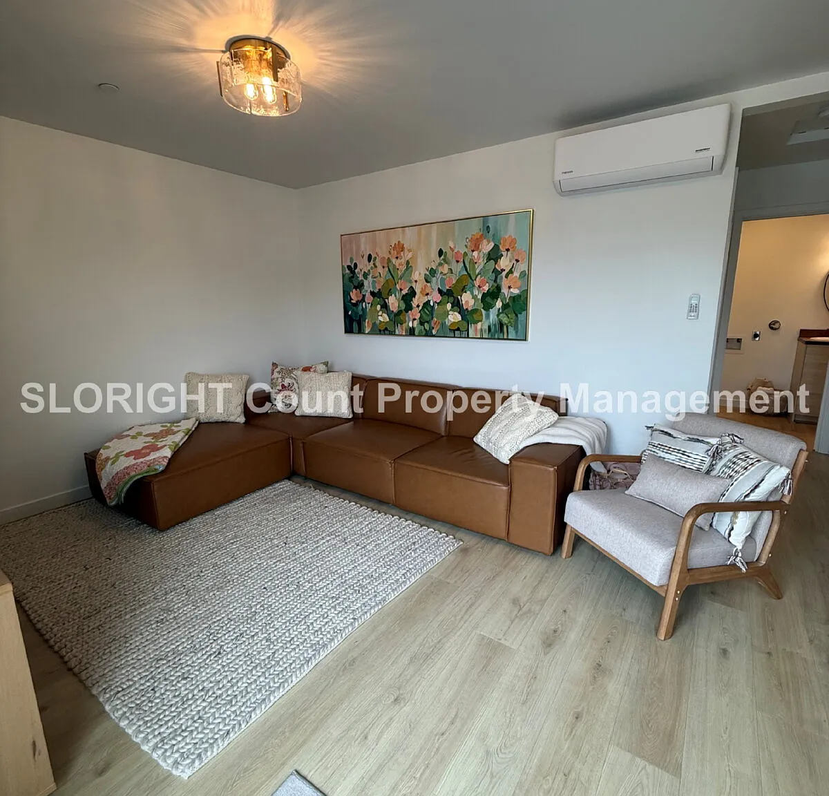 1 bed, 1.0 bath, $2,300 — Photo 2