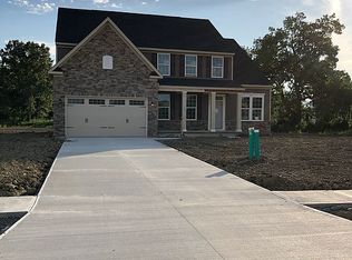 3092 Cross Creek Dr, Avon, OH 44011