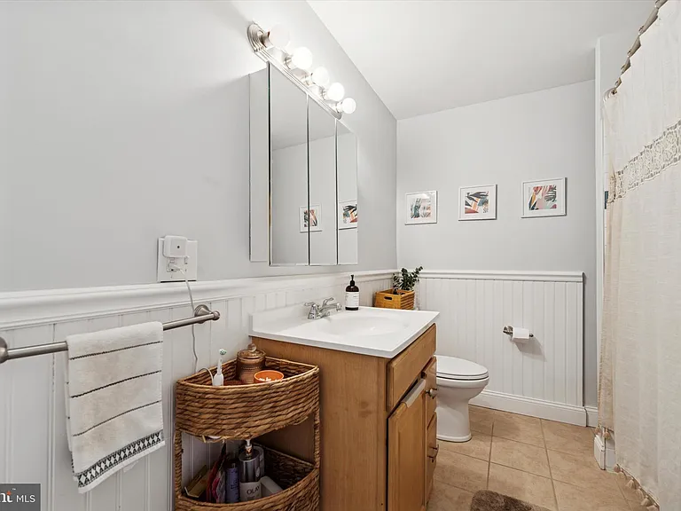 1759 Frankford Ave #4 — Photo 11