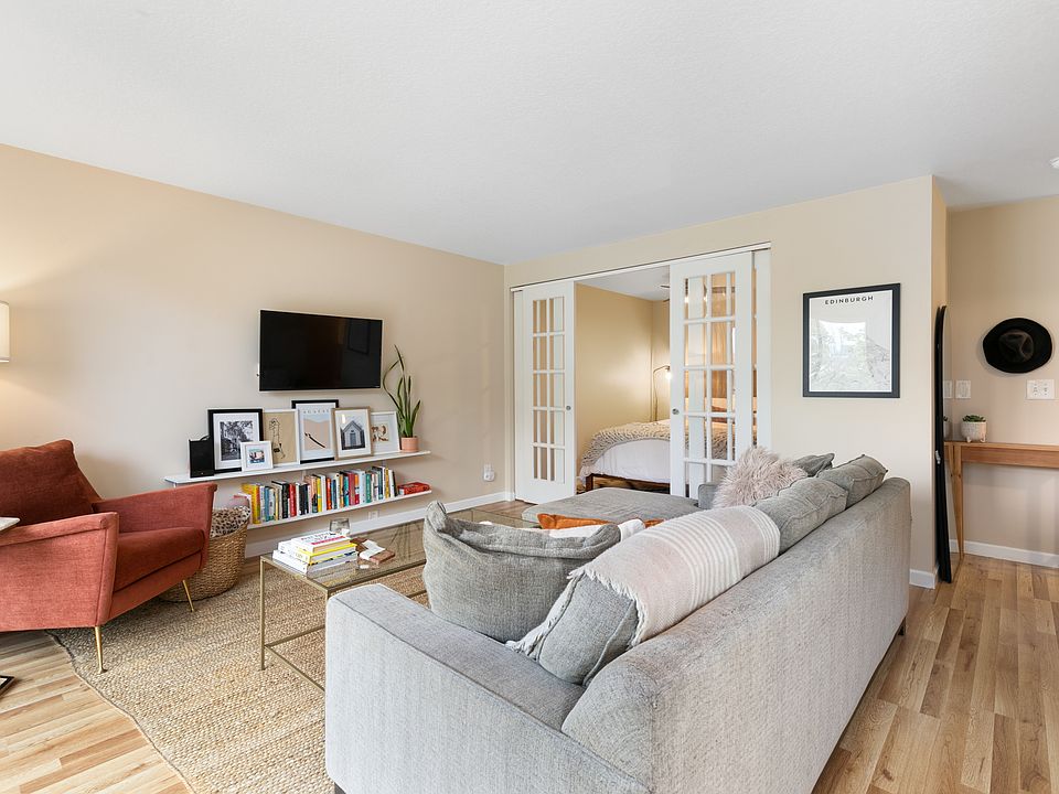 1st image of 610 Aloha St APT 302
