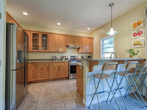 4th image of 4975 Harvest Dr
