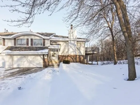 733 Evergreen Ct, Burnsville, MN 55337