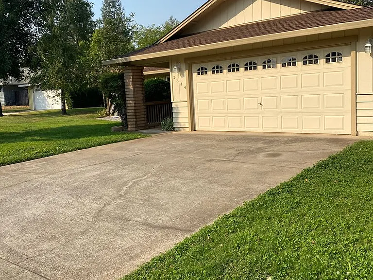 3344 Flintwood Way — Photo 2