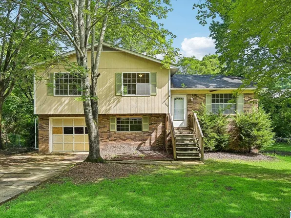620 Cresap Cir NE, Birmingham, AL 35215