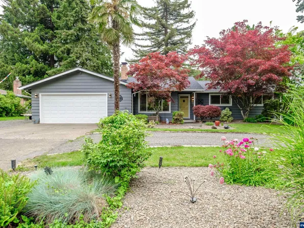1960 Crocker Ln NW, Albany, OR 97321
