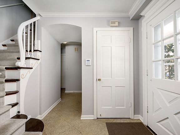 2nd image of 9024 Karlov Ave