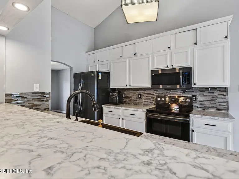 10842 Lydia Estates Dr — Photo 21