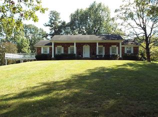 204 Jericho Ln, Calvert City, KY 42029