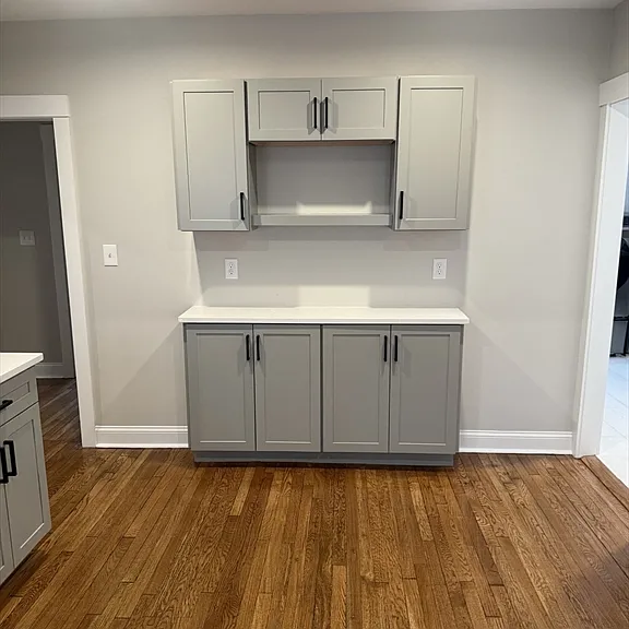 138 Allen St #1 — Photo 2