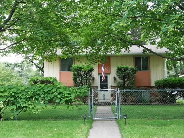 1002 12th Ave SE, Saint Cloud, MN 56304