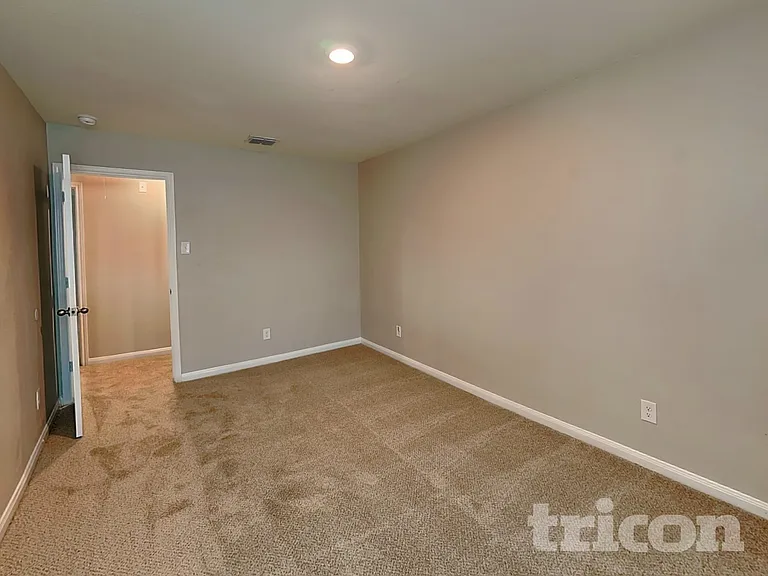 11769 Alcoser Ct — Photo 15