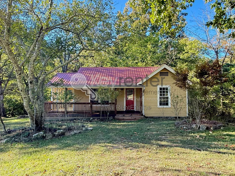 7516 Scenic Hwy