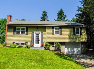 118 Church Rd, Brunswick, ME 04011