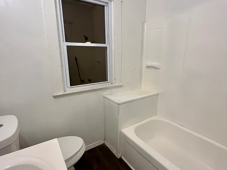 10937 Massie Ave #1 — Photo 5