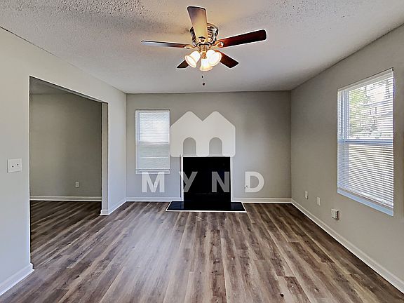 2nd image of 6273 Creekford Ln