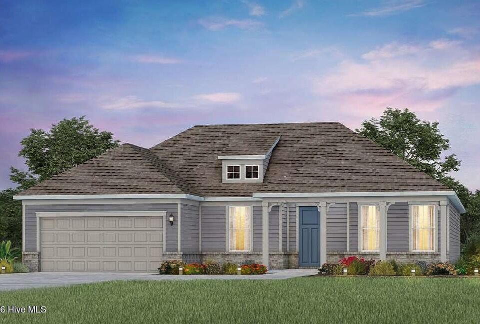 1st image of 394 La Mer Loop