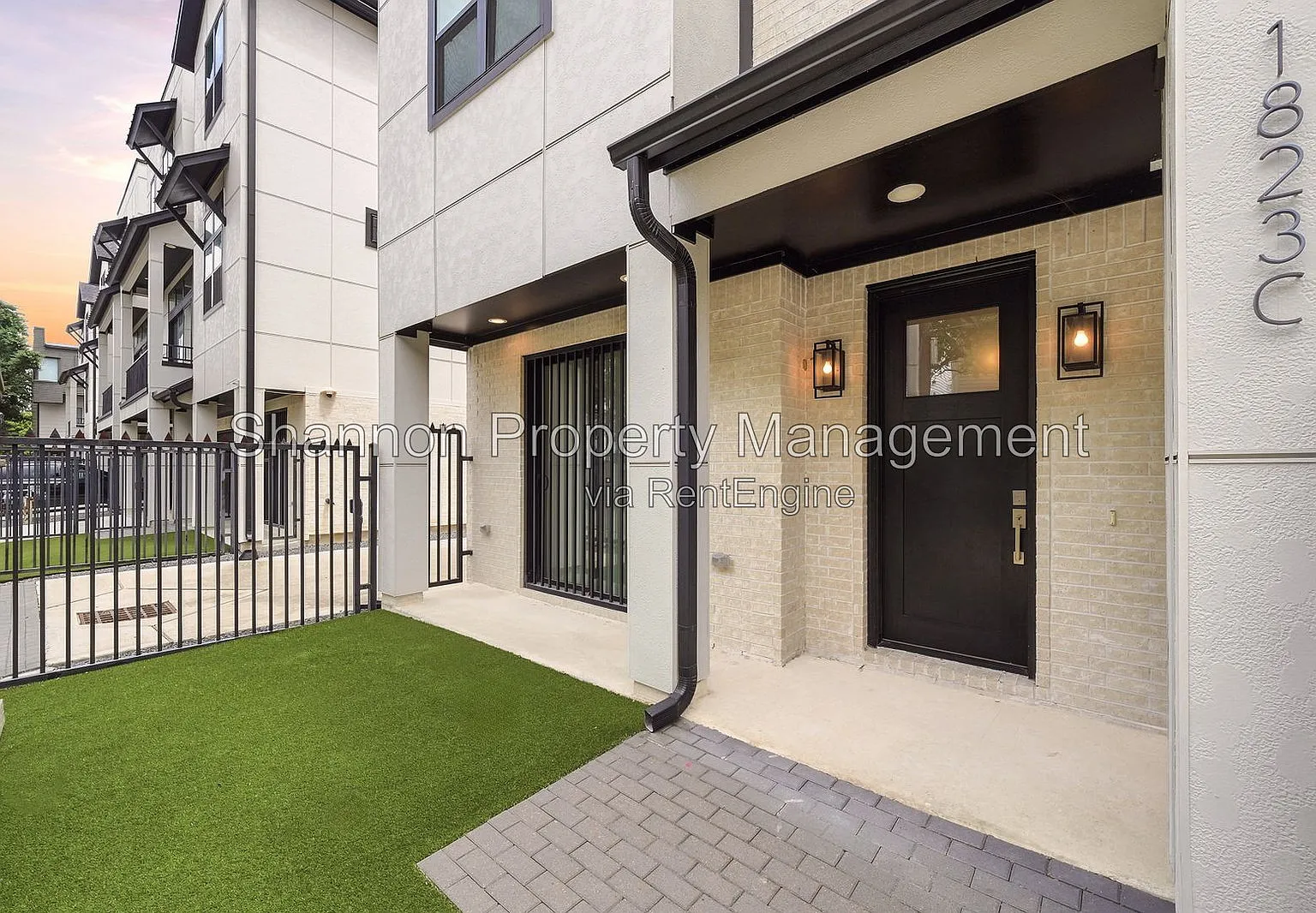 3 bed, 3.5 bath, 2381 sqft, $4,300 — Photo 4