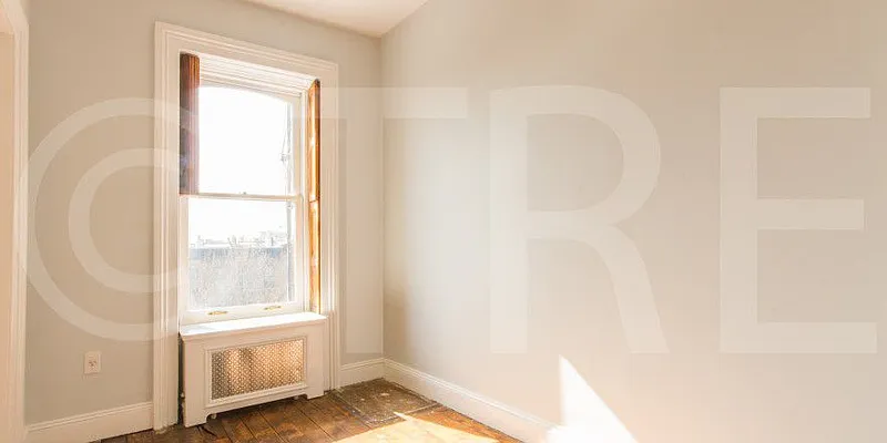 Rented by Twyford Real Estate | media 17