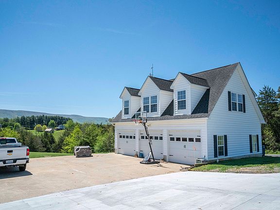 5th image of 348B Lantz Rd #B
