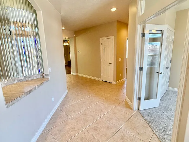 2176 N Gunsight Dr — Photo 5