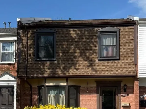 7989 Community Dr, Manassas, VA 20109