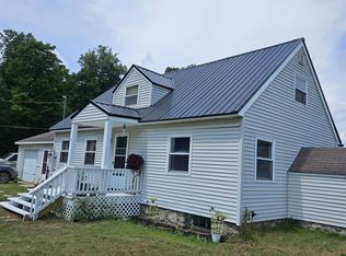 9195 E Arnold Lake Rd, Harrison, MI 48625