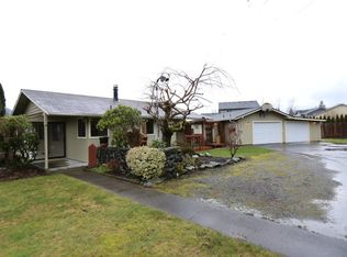 319 1st St, Gold Bar, WA 98251