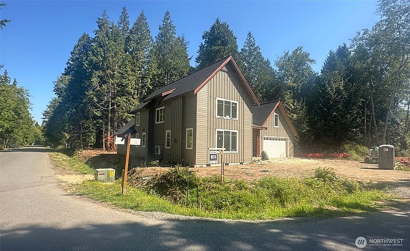 2nd image of 4164 Red Cedar Rd