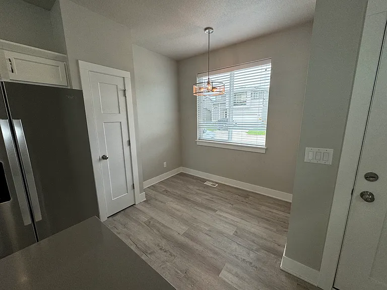 1500 NE Polk Dr — Photo 5