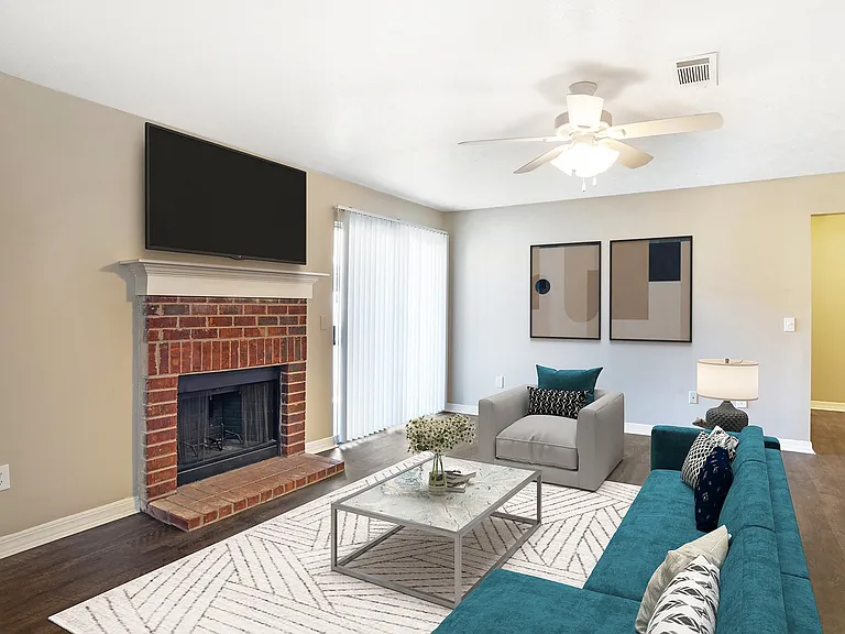 Arbors at Natchez Trace Apartments — Photo 10