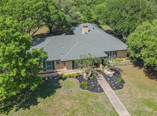 102 Greenwood Dr, Red Oak, TX 75154
