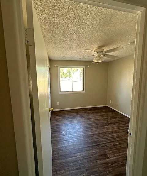 5713 N 44th Ave — Photo 15