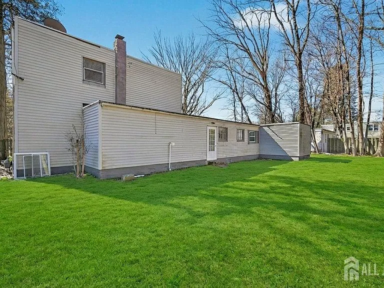 6 Farm Ln — Photo 13