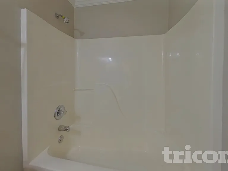 315 Avonlea Dr — Photo 19