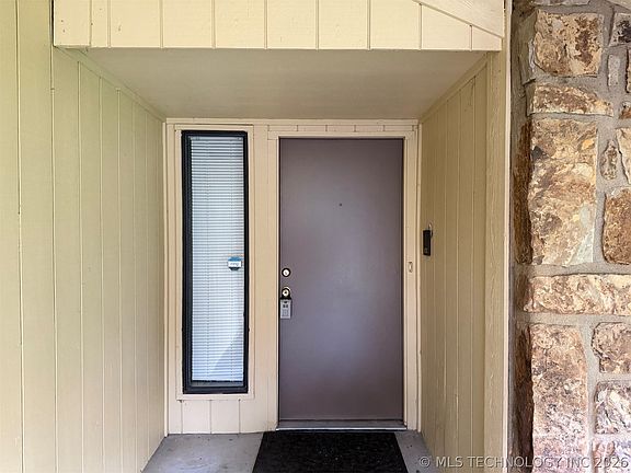 4th image of 5935 E 79th St