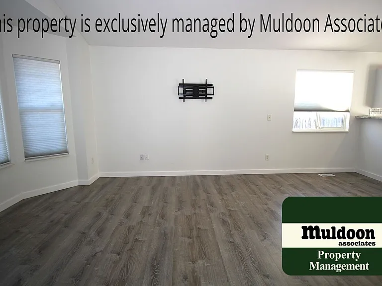 6296 Gossamer St — Photo 4