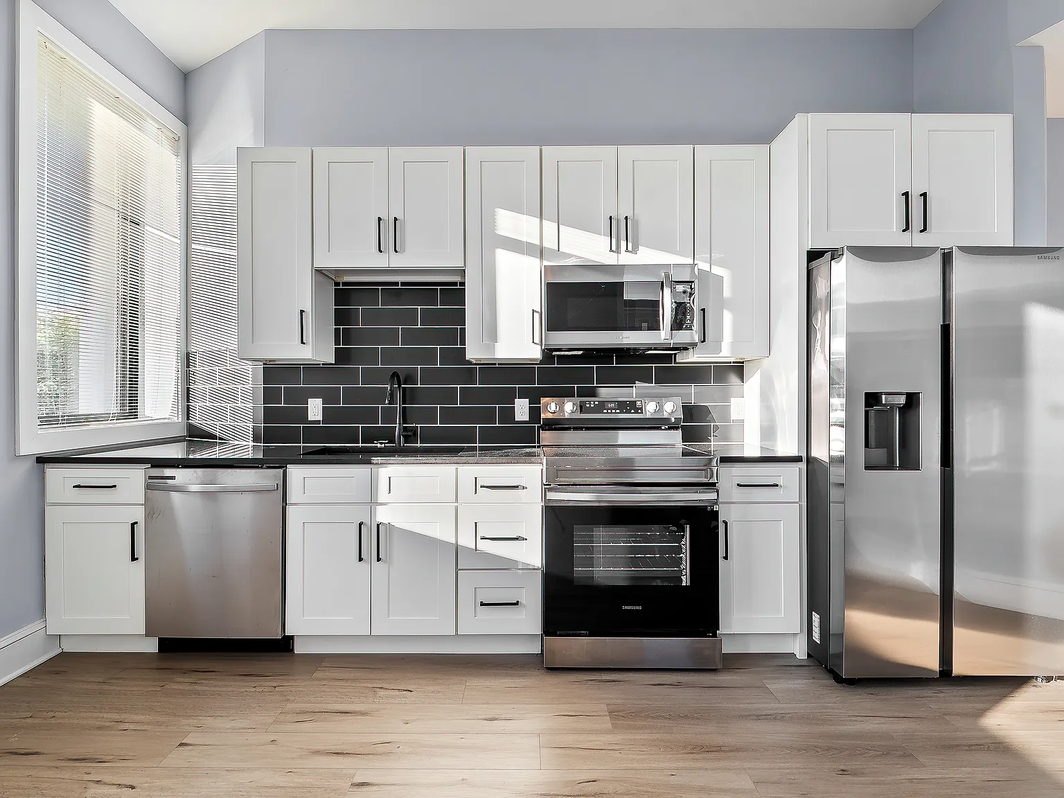 2 bed, 800 sqft, $1,850 — Photo 3